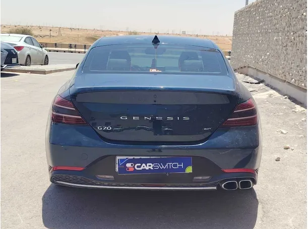 Car image 6