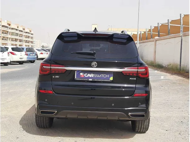 Car image 6