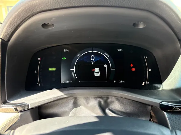 Car image 23