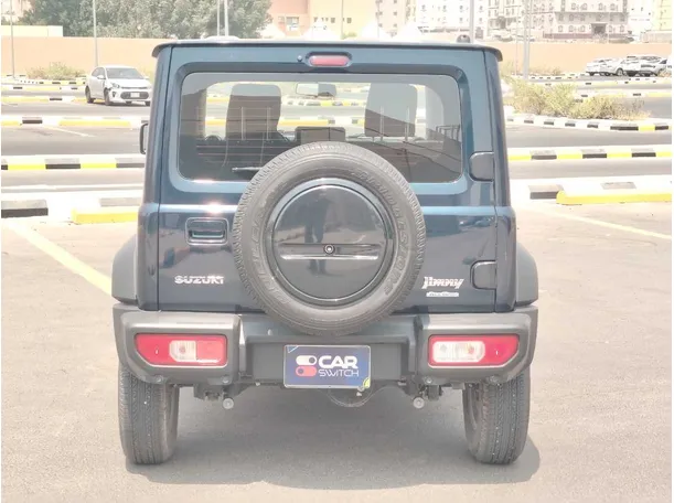 Car image 6