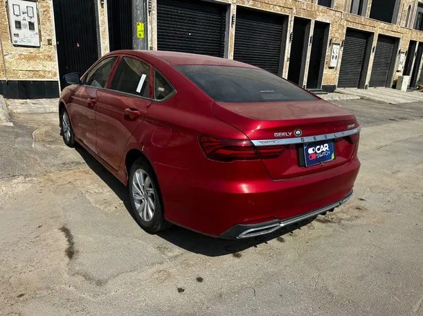 Car image 7