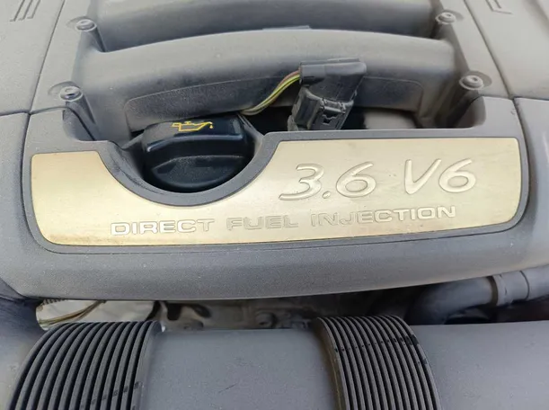 Car image 43