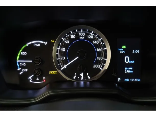 Car image 6