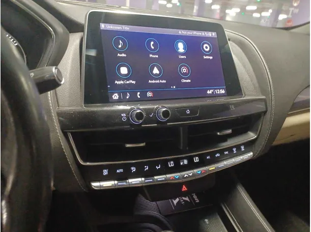 Car image 20