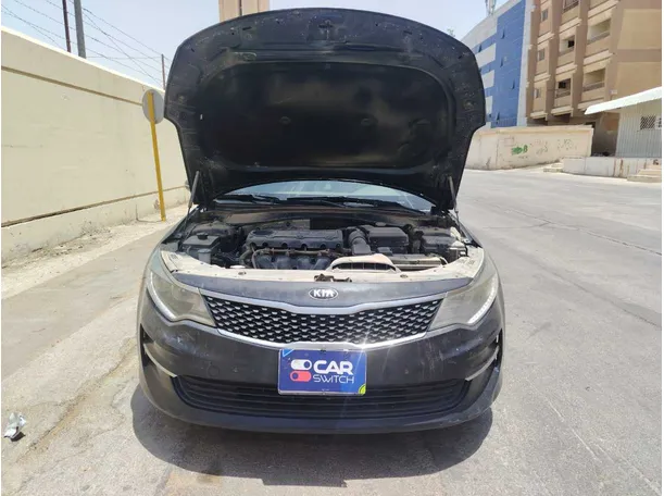 Car image 30