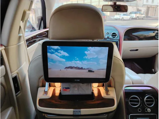 Car image 38