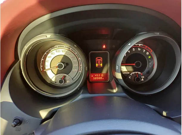 Car image 20