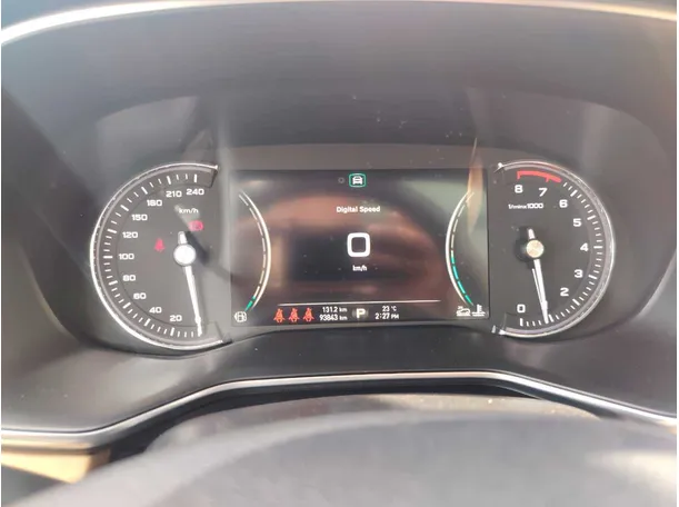 Car image 24