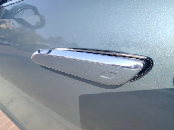 Car image 36