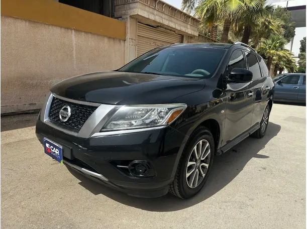 2014 Nissan Pathfinder in Riyadh