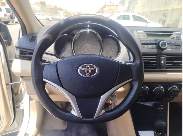 Car image 22