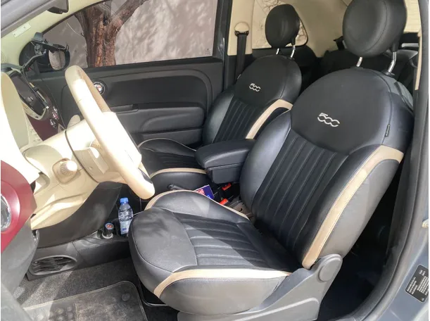 Car image 11