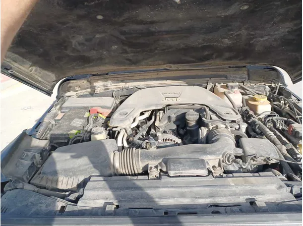 Car image 25