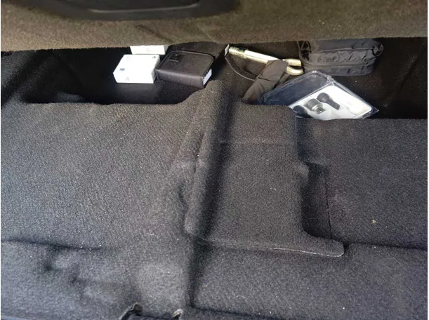 Car image 31