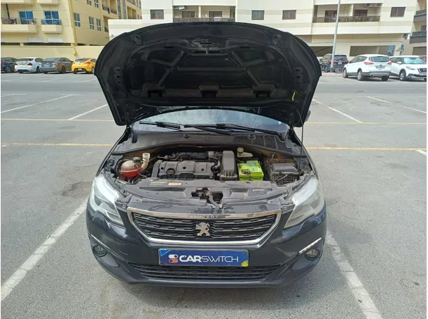Car image 20