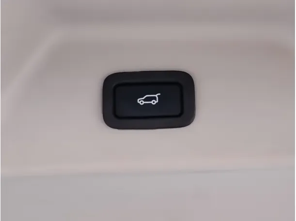Car image 45