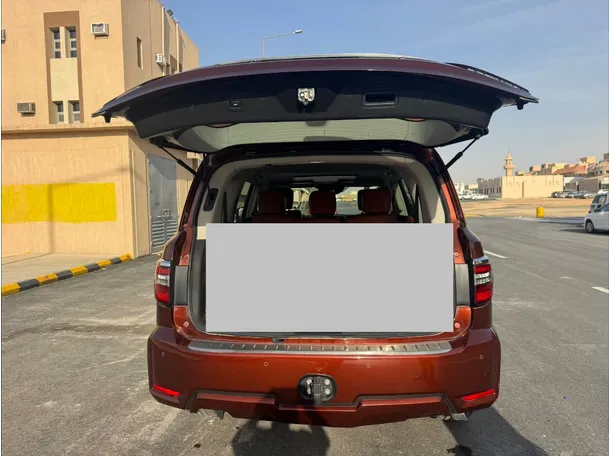 Car image 20