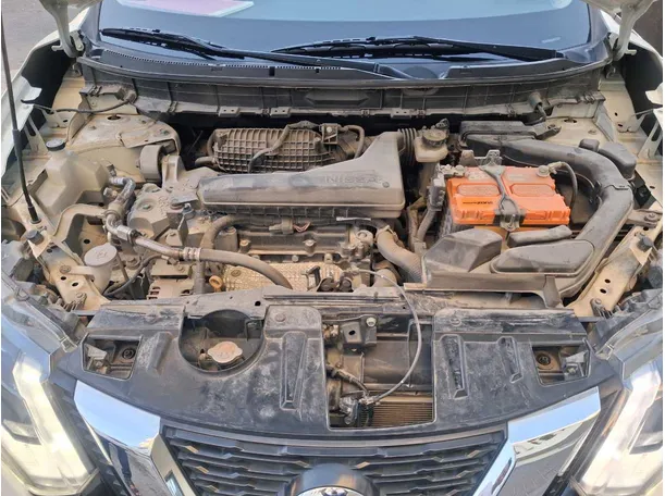 Car image 19