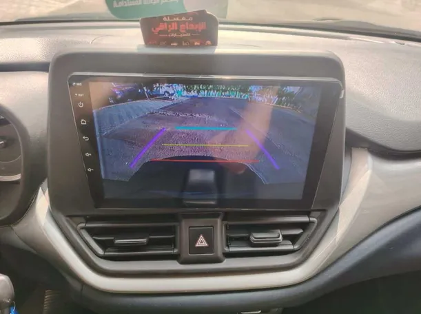 Car image 25