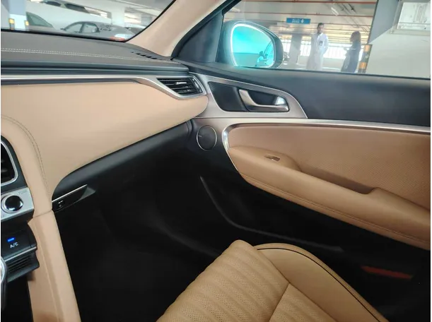 Car image 41