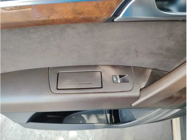 Car image 45