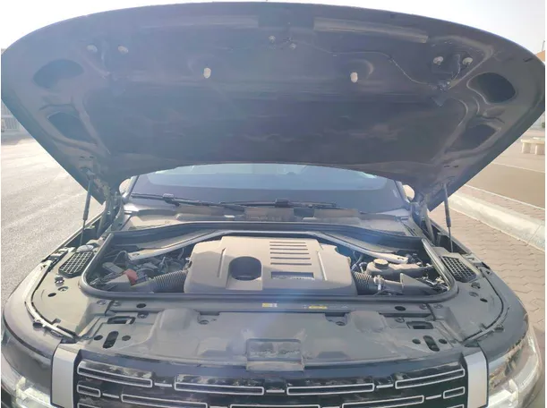 Car image 40