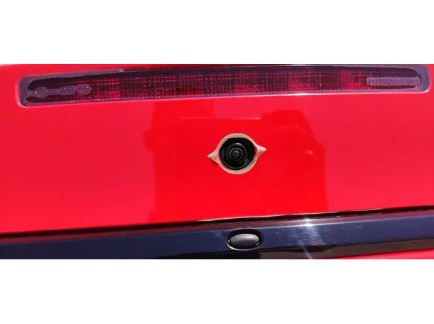 Car image 23