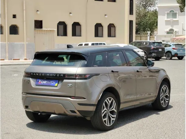 Car image 5