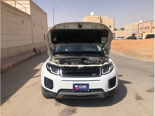 Car image 25