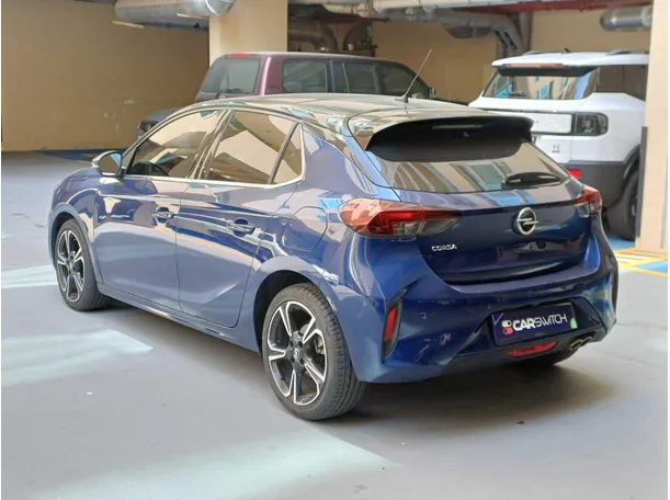 Car image 7