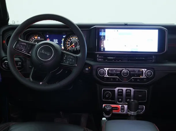 Car image 14