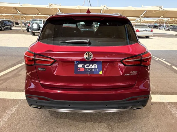 Car image 6