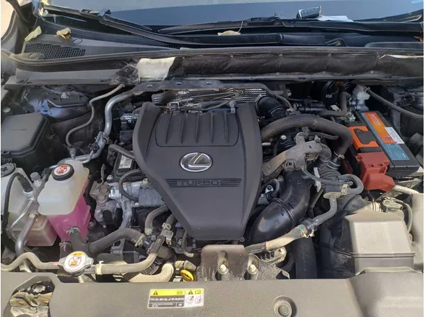Car image 25