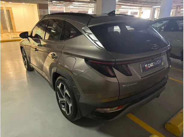 Car image 7