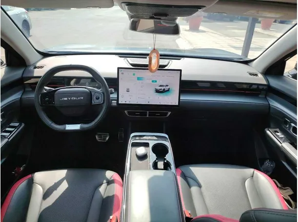 Car image 22