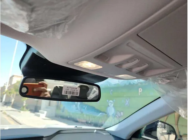 Car image 37