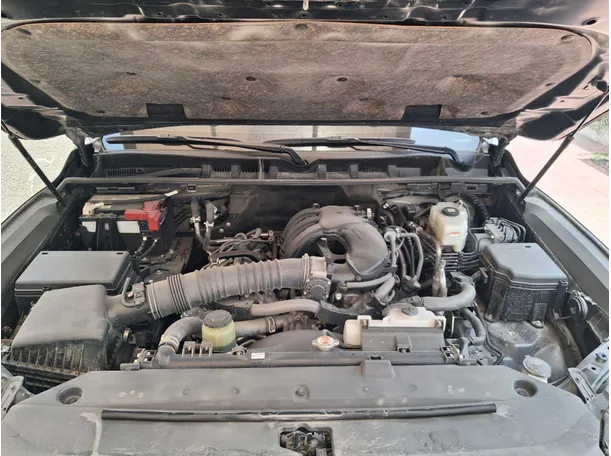 Car image 26