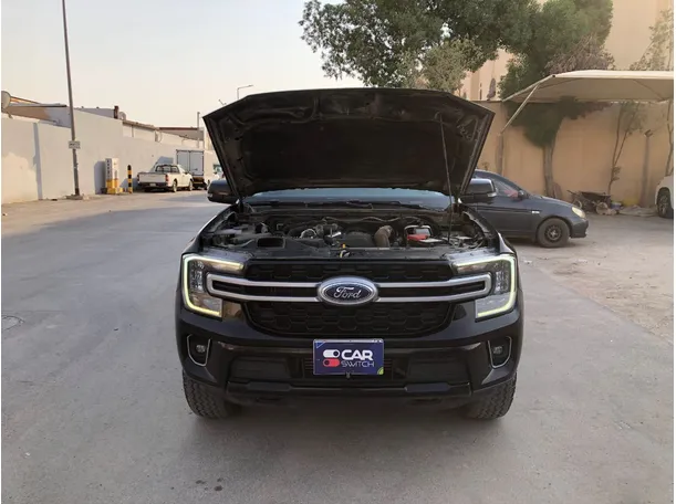 Car image 22