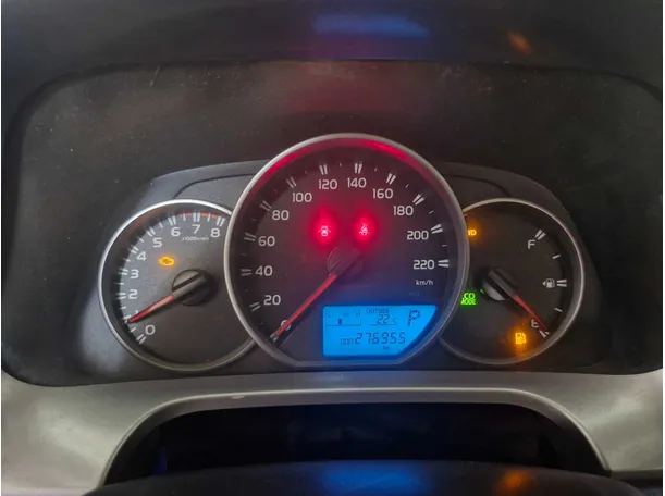Car image 19