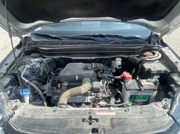 Car image 25