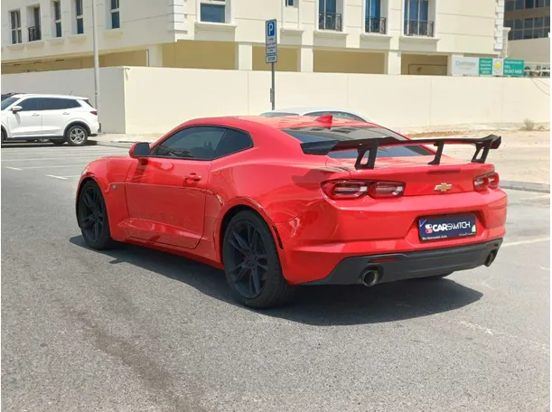 Car image 5