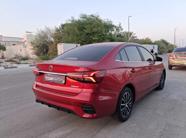 Car image 5