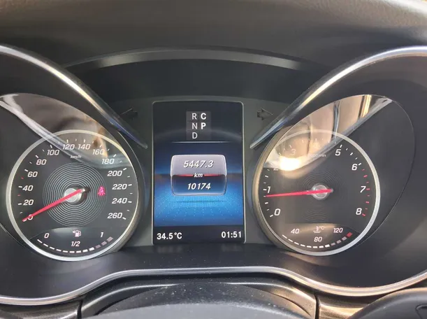 Car image 23