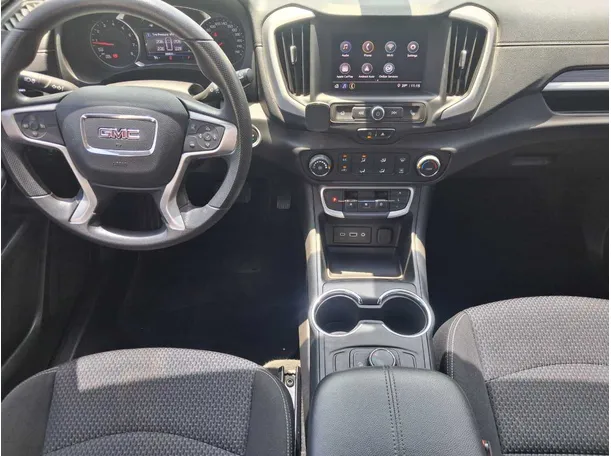 Car image 17