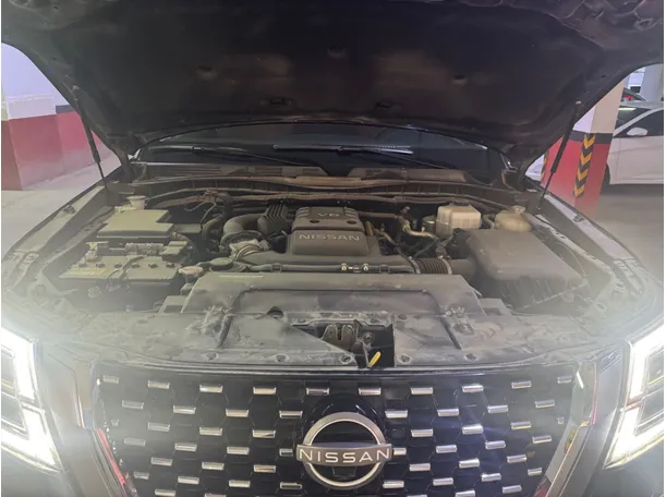 Car image 19