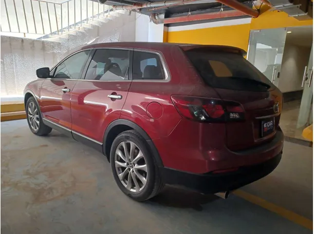 Car image 7