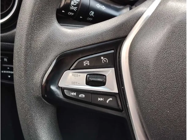 Car image 27