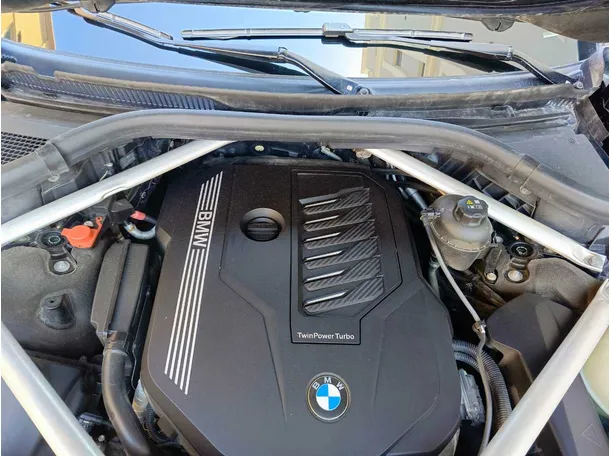 Car image 45