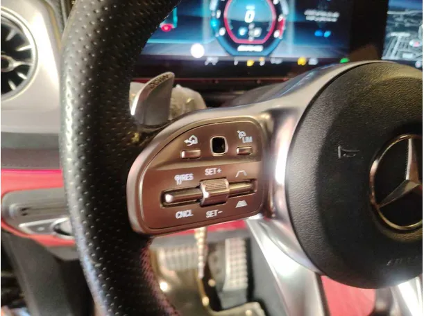 Car image 46