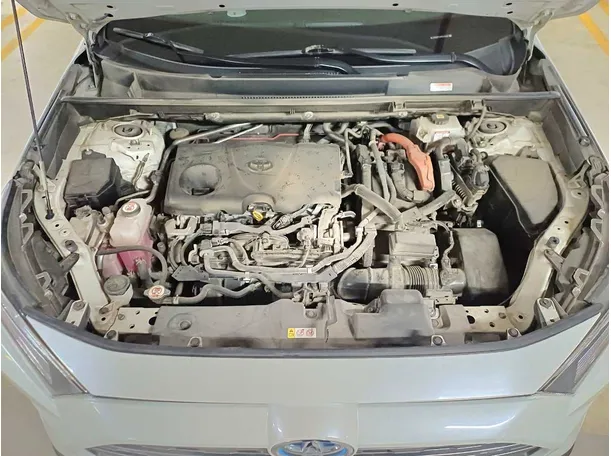 Car image 21